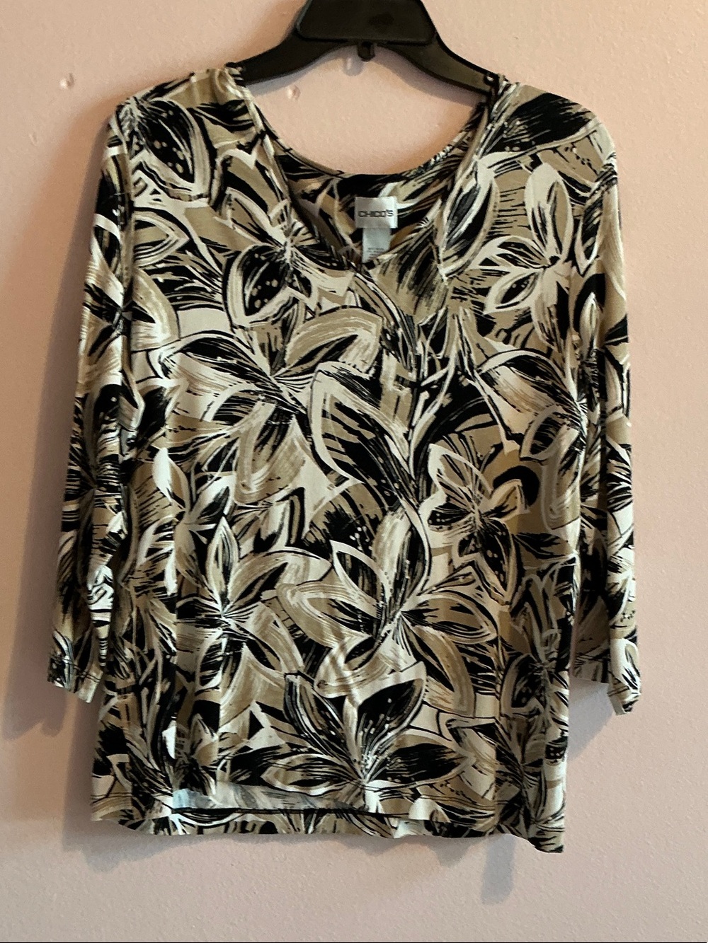 Chico's Beige and Black Floral V-Neck Long Sleeve Top 3